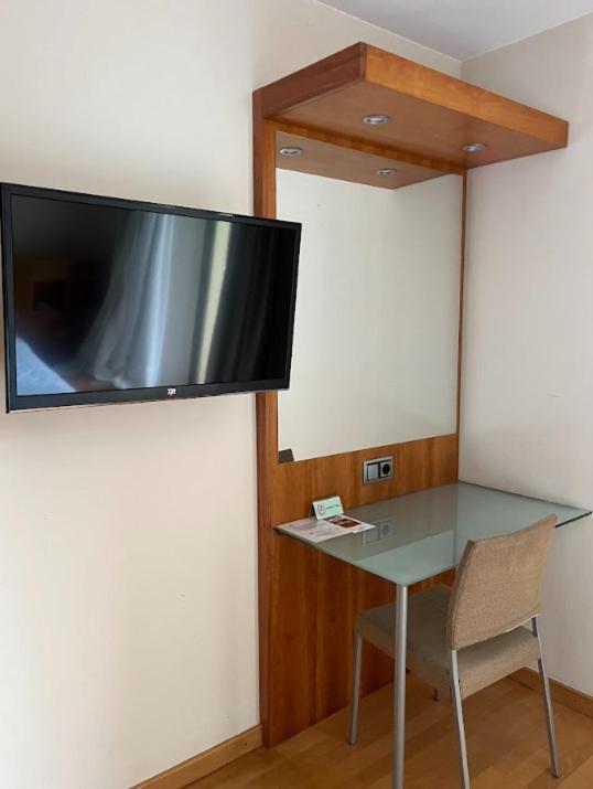 Hotel Spa La Central - Adults Only Maçanet de Cabrenys Dış mekan fotoğraf